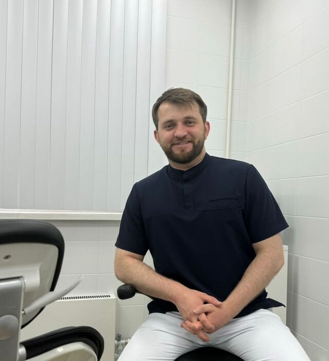 Дарсигов Руслан Нуретдинович - стоматолог - хирург - имплантолог